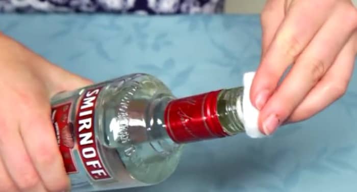 You are currently viewing Rubbing vodka on your face? This is why it’s a good idea